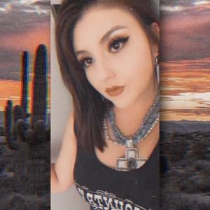 Meet your Posher, Mamie